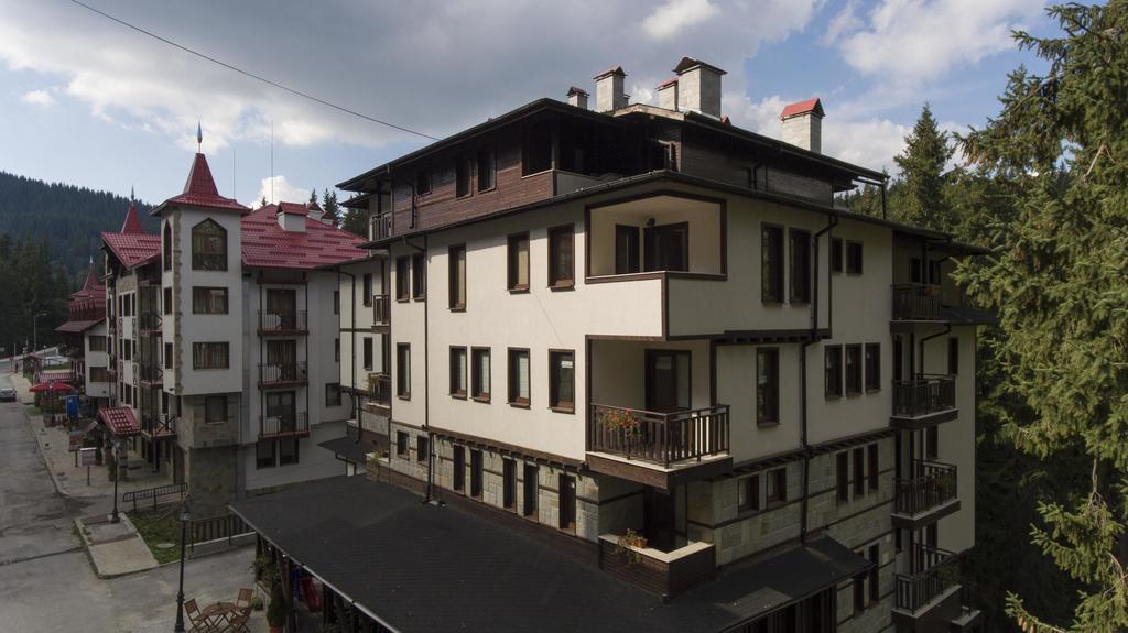 Green Life Family Apartments بامبوروفو المظهر الخارجي الصورة